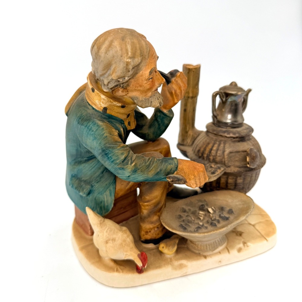 Vintage Norleans Japan Ceramic Figurine Old Man Smoking Pipe Stove Chicken‎ 7in - Picture 4 of 9